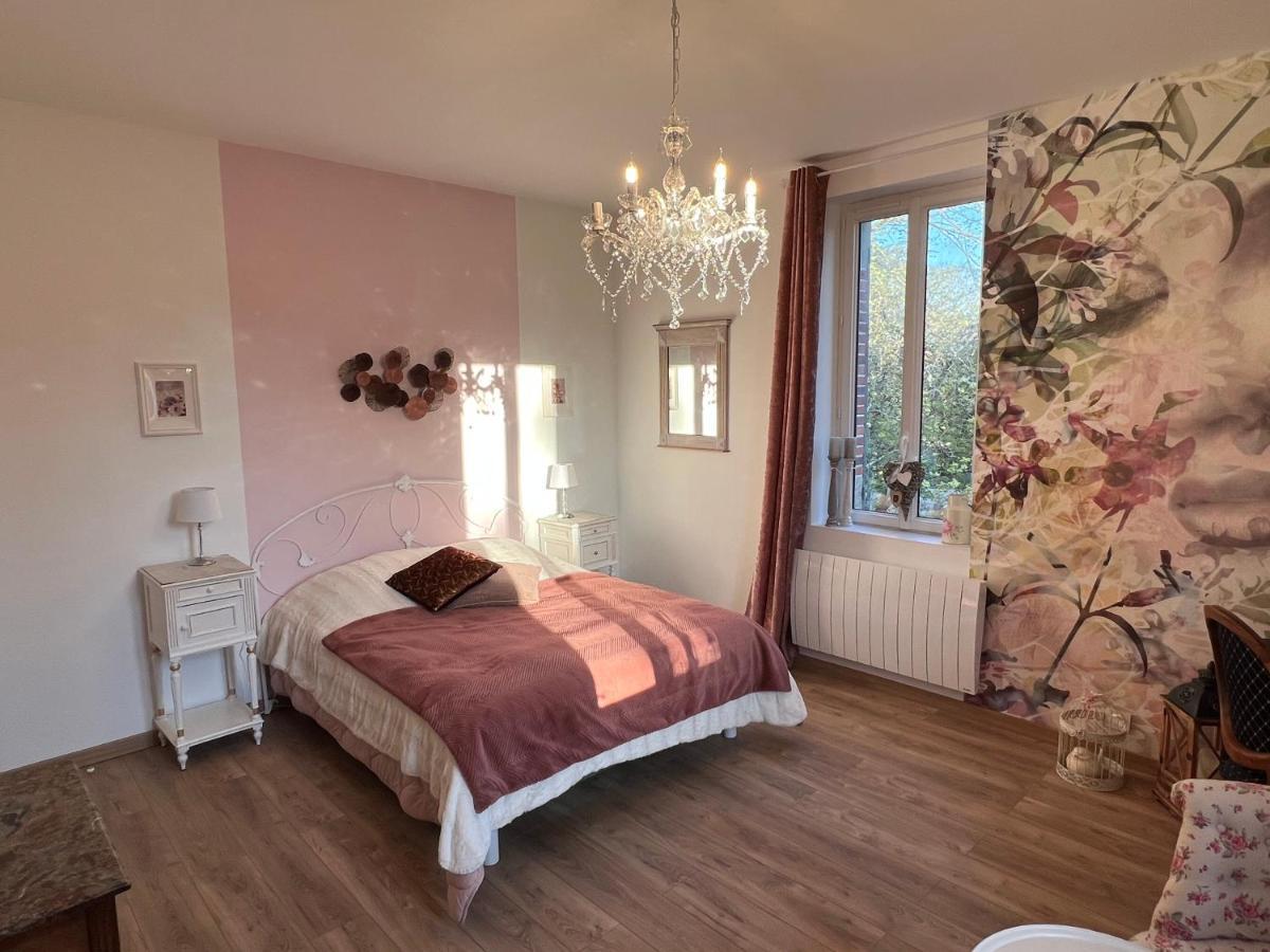Chateau Segot Neuilly-le-Réal エクステリア 写真